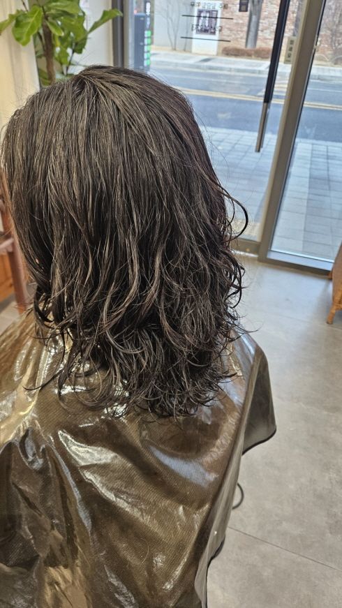 시흥시 여자 디지털펌 스타일이 마음에 들지 않아 찾아주신 고객님 시술 사례 이미지 3