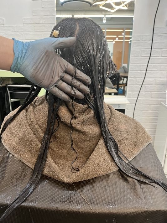 청주시 여자 긴머리웨이브펌 시술 사례 이미지 4