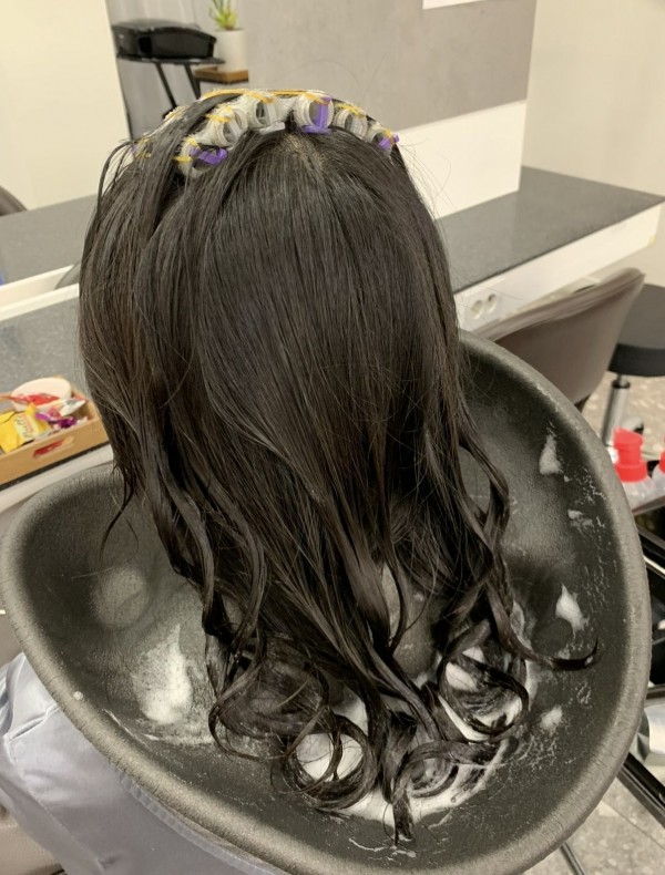 성신여대 미용실 엘리자벳펌 시술중5