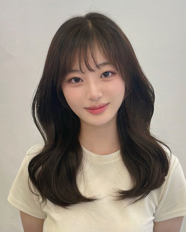 성신여대미용실 살롱드바이퍼스트 은비 광대 커버와 얼굴형 보완에 예쁜 엘리자벳펌 시술후 앞모습