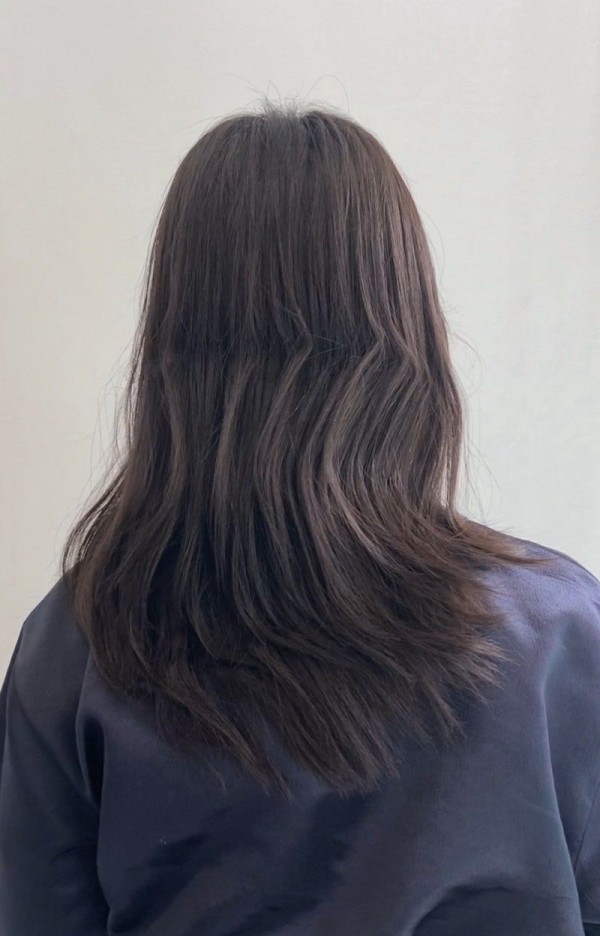 성신여대역미용실 살롱드바이퍼스트은비 바쁜 아침 똥손도 가능한 레이어드펌 허그펌 상담후 뒷모습