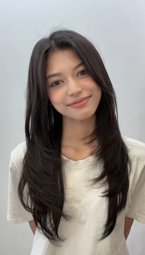 성신여대역미용실 살롱드바이퍼스트은비 분위기 전환하기 좋은 긴머리 레이어드펌 하이레이어드펌 완성