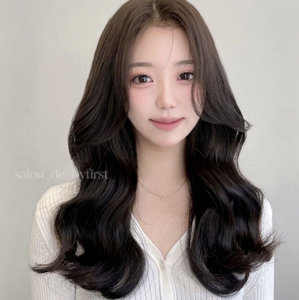 성신여대미용실 살롱드바이퍼스트은비 광대 있는 얼굴형, 어떤 펌이 어울릴까? 엘리자벳펌 