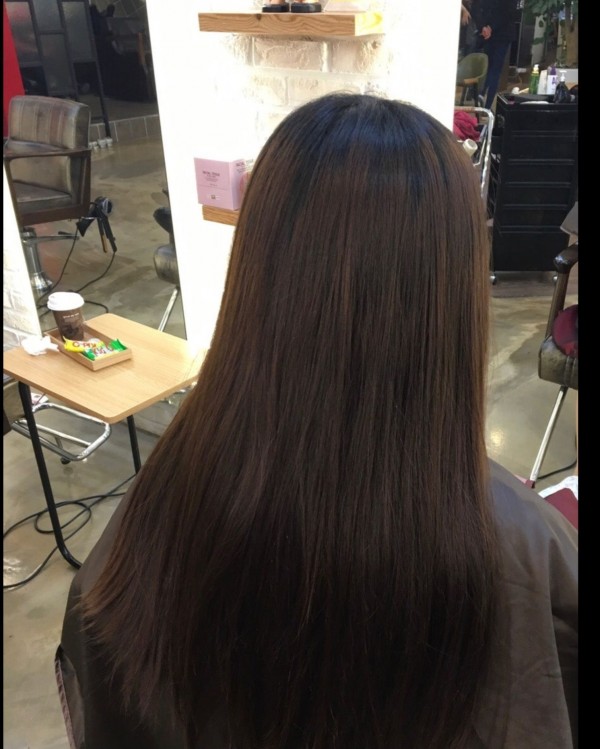 성신여대 미용실 시크릿투톤 애쉬블론드 컬러 진행중