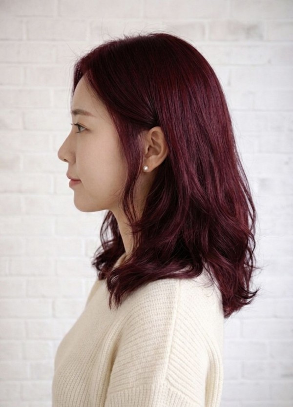 성신여대 미용실 쿨레드 염색 옆모습 시술후