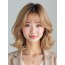 골든 블론드 턱선 웨이브 단발+커튼뱅