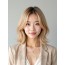 골든 블론드 턱선 비대칭 단발+시스루뱅