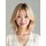 골든 블론드 턱밑 블런트 단발