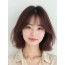 마호가니 턱선 비대칭 단발+커튼뱅