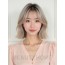 애쉬 블론드 어깨 블런트 단발+커튼뱅