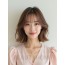 애쉬 베이지 어깨 텍스처 단발+사이드뱅