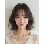 애쉬 브라운 턱선 비대칭 단발+시스루뱅