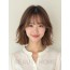 베이지 브라운 턱선 텍스처 단발+커튼뱅