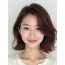 마호가니 귀밑 스택 단발