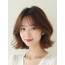 밀크티 브라운 귀밑 컬 단발+사이드뱅