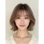 베이지 브라운 턱선 레이어드 단발+뱅