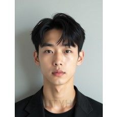 남성 블랙 투블럭